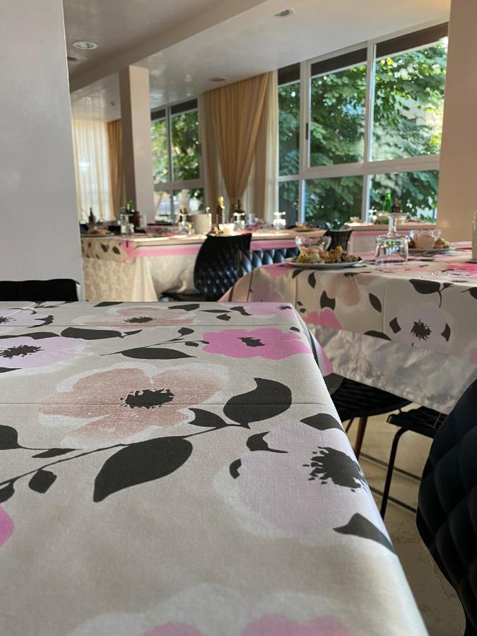 Mon Hotel Misano Adriatico Dış mekan fotoğraf