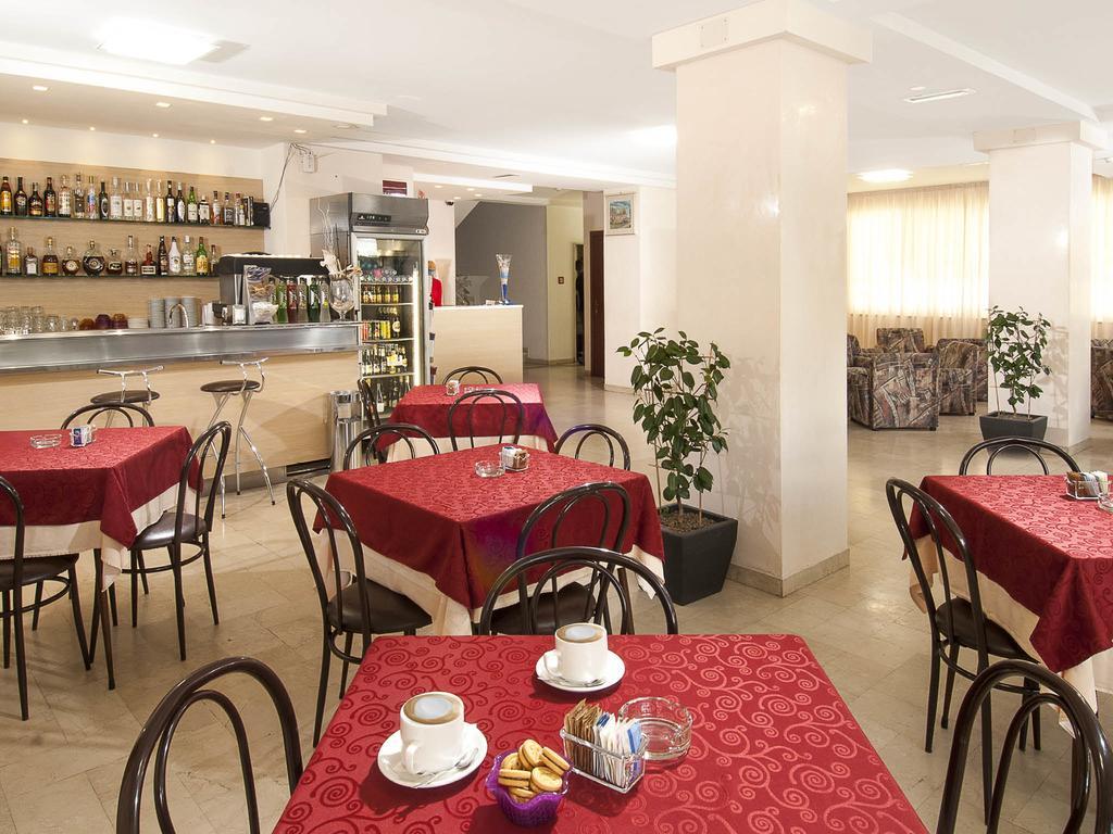 Mon Hotel Misano Adriatico Dış mekan fotoğraf